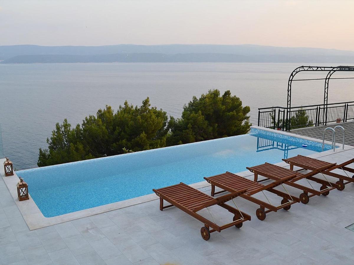 Apartament Sea View With A Shared Pool
